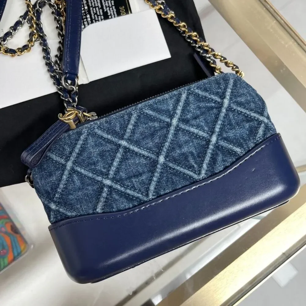 Chanel Women Pre-Loved Bag Very Good Condition